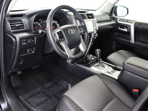 Used 2023 Toyota 4Runner SR5 Premium w/ Moonroof Package AWD/4WD image 13