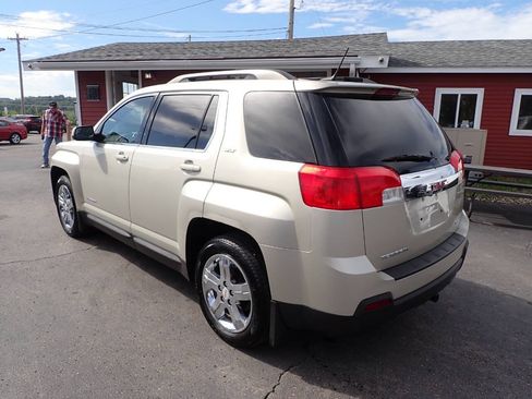 Used 2013 GMC Terrain SLT AWD/4WD image 4