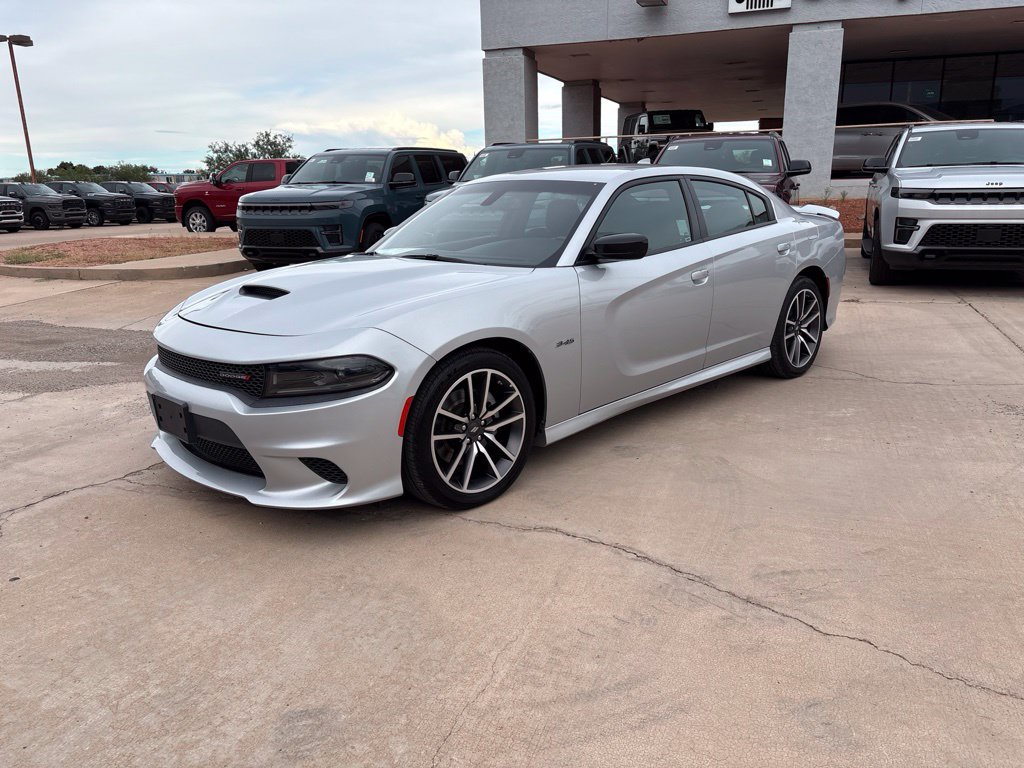 Used 2023 Dodge Charger R/T RWD image 1