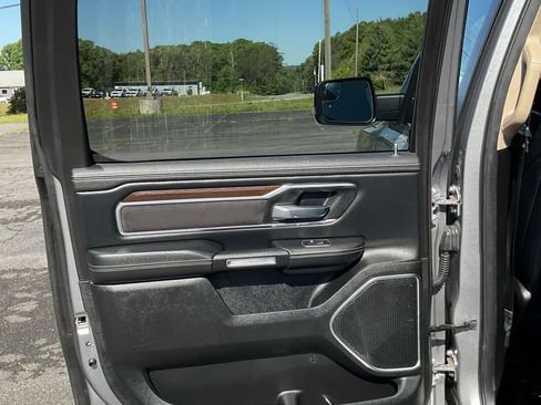 Used 2021 RAM 1500 Laramie AWD/4WD image 45
