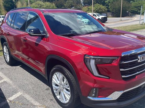 Used 2025 GMC Acadia Elevation w/ Elevation Premium Package FWD image 5