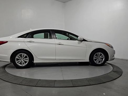 Used 2012 Hyundai Sonata GLS FWD image 7