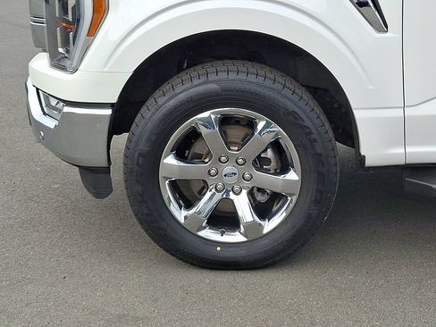 Used 2023 Ford F150 Lariat w/ Equipment Group 502A High AWD/4WD image 8