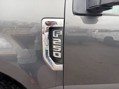 Used 2018 Ford F250 XL w/ Power Equipment Group image 13