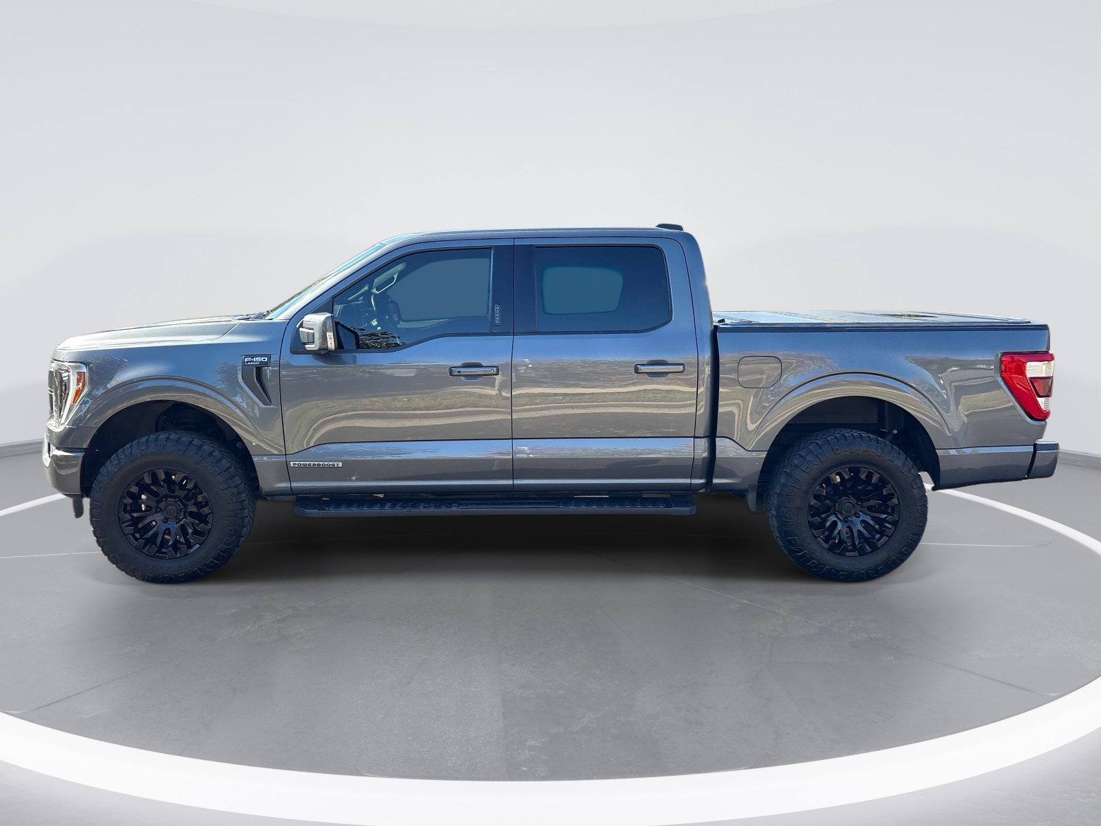 Used 2021 Ford F150 Lariat w/ Equipment Group 502A High AWD/4WD image 5