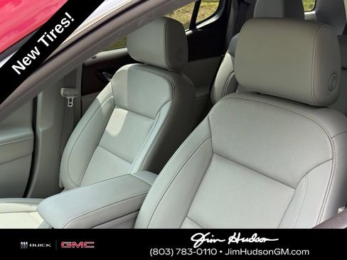 Used 2023 GMC Acadia SLT FWD image 19
