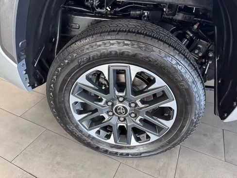 Used 2024 Toyota Tundra Limited image 36
