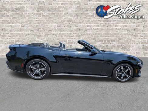 Used 2024 Ford Mustang Premium RWD image 3