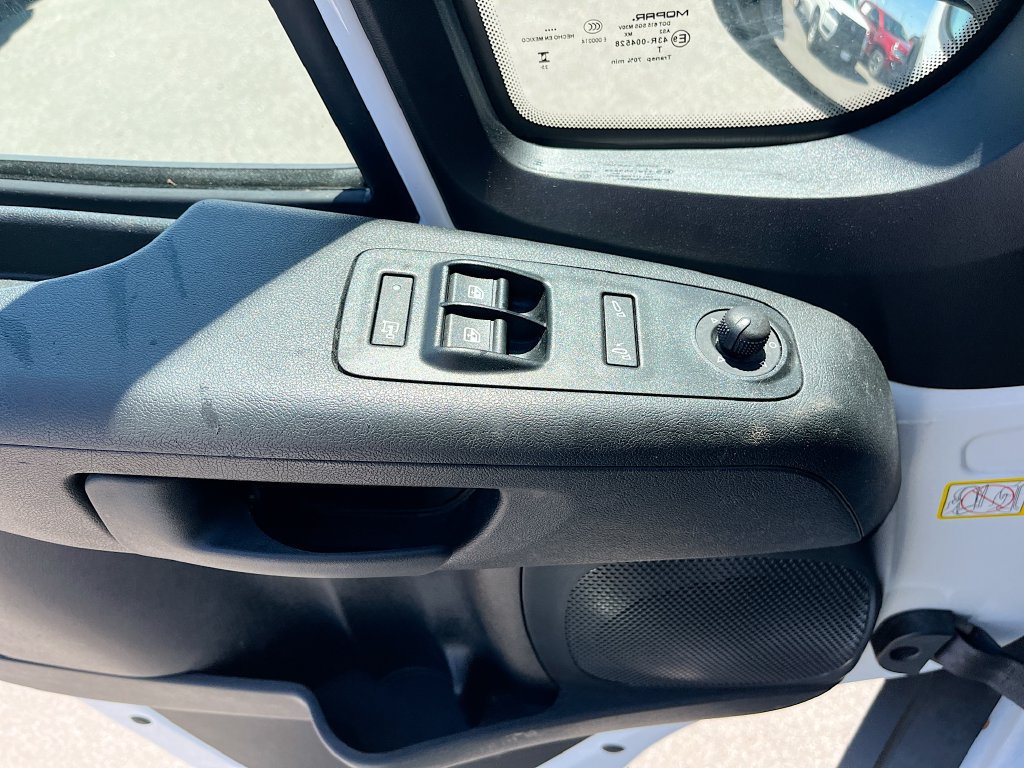 Used 2024 RAM ProMaster 2500 w/ Quick Order Package 22G SLT FWD image 17