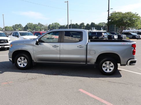 Used 2023 Chevrolet Silverado 1500 LT w/ Protection Package AWD/4WD image 7