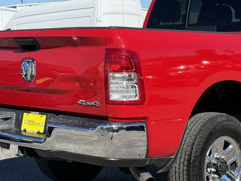 Used 2024 RAM 2500 Tradesman w/ Chrome Appearance Group image 10