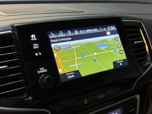 Used 2021 Honda Pilot Touring image 28