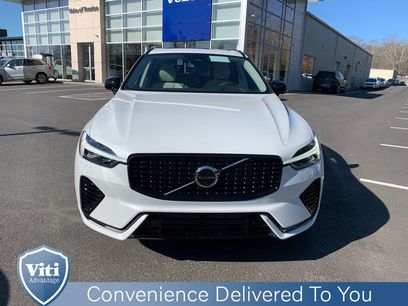 New 2025 Volvo XC60 T8 Plus w/ Protection Package Premier