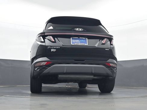 Certified 2024 Hyundai Tucson Limited AWD/4WD image 27