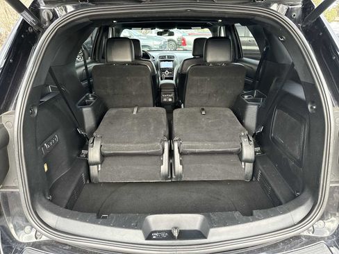 Used 2019 Ford Explorer Sport w/ Equipment Group 401A image 19