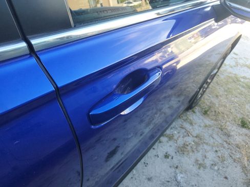 Used 2023 Honda CR-V EX image 5