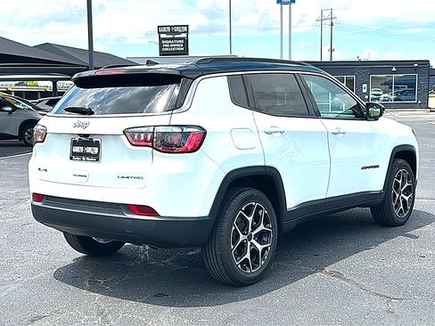 Used 2025 Jeep Compass Limited AWD/4WD image 8