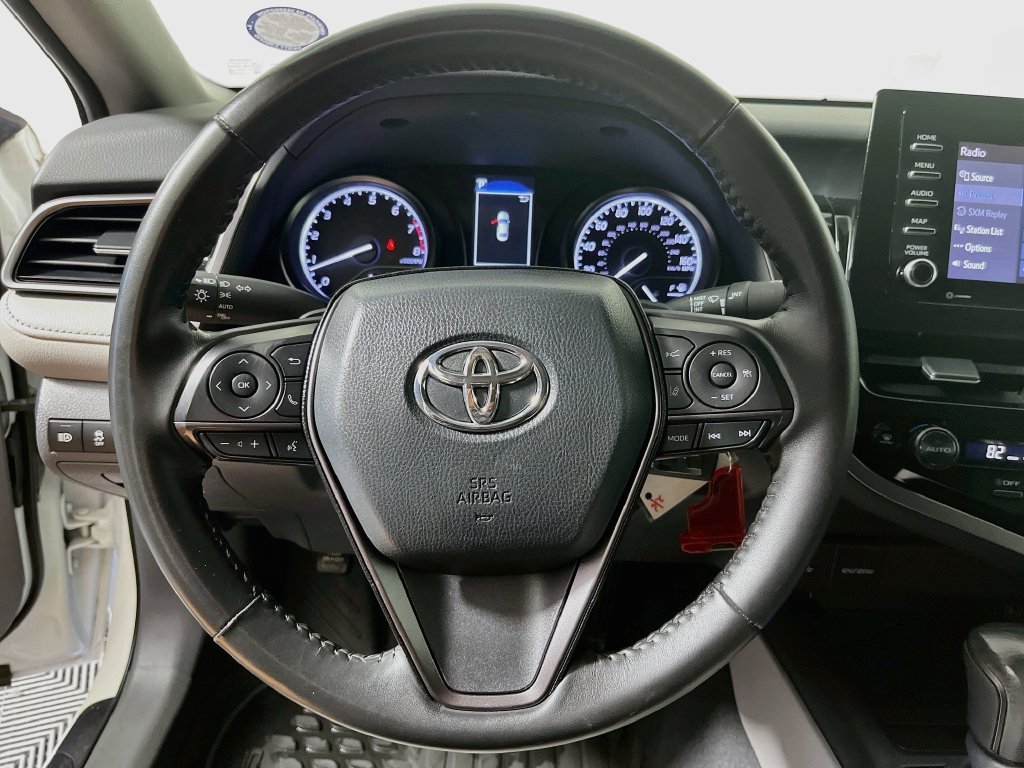 Used 2024 Toyota Camry SE FWD image 15