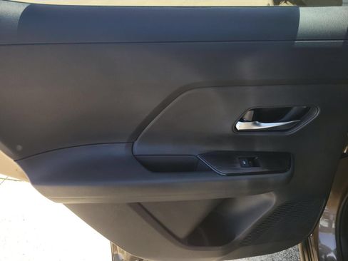 New 2026 Nissan Kicks SV w/ Cold Weather Package FWD image 12