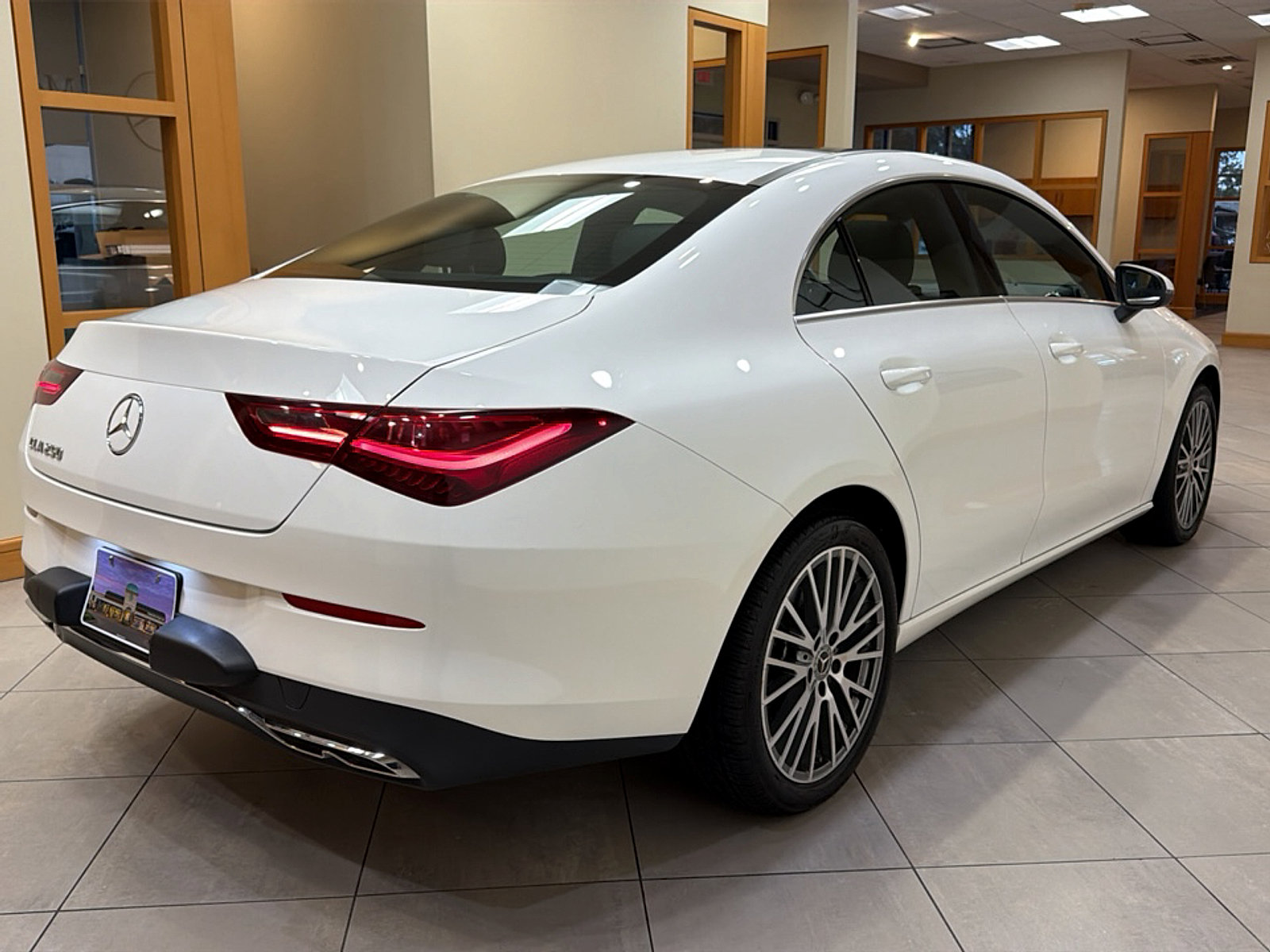 Used 2026 Mercedes-Benz CLA 250 image 6