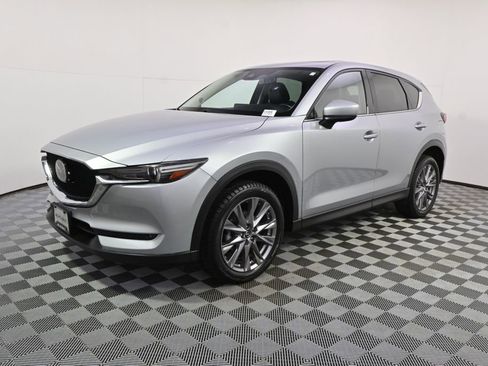 Used 2019 MAZDA CX-5 Grand Touring image 2