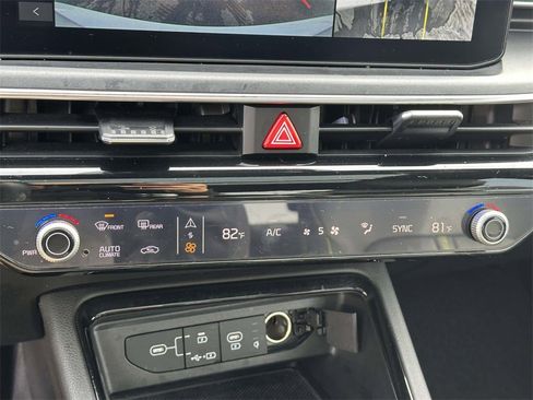 Used 2025 Kia K5 GT w/ GT1 Package image 25