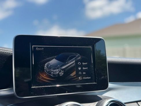 Used 2017 Mercedes-Benz C 300 4MATIC Coupe image 43