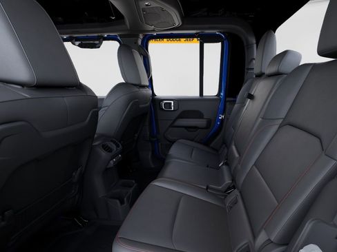 New 2026 Jeep Gladiator Rubicon w/ Whitecap Package AWD/4WD image 23