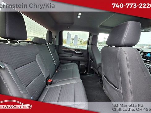 Used 2023 Chevrolet Silverado 1500 LT AWD/4WD image 28