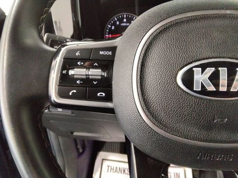 Used 2021 Kia Sorento SX image 13