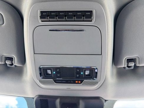 New 2026 Ford F250 Lariat w/ Black Appearance Package AWD/4WD image 13