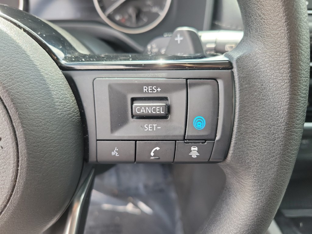 Certified 2023 Nissan Rogue SV FWD image 20