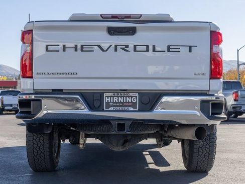 Used 2020 Chevrolet Silverado 3500 LTZ w/ LTZ Premium Package image 30