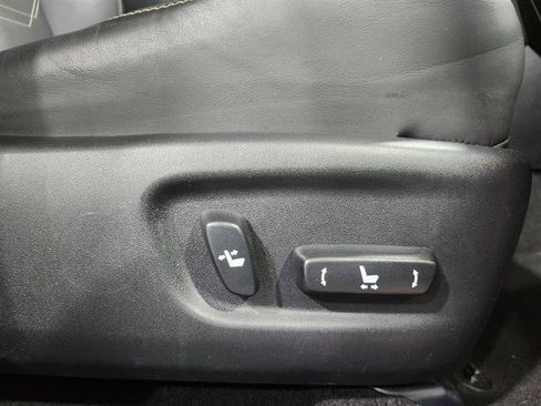 Used 2015 Lexus NX 200t AWD w/ Luxury Package image 19