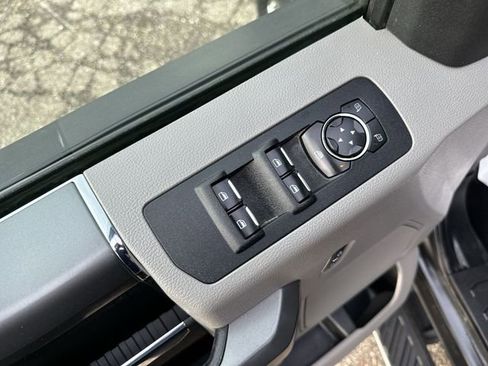 Used 2015 Ford F150 XLT w/ Equipment Group 301A Mid image 17