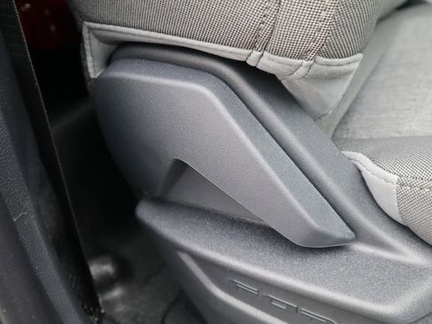 Used 2024 Ford F550 2WD Regular Cab Super Duty image 23