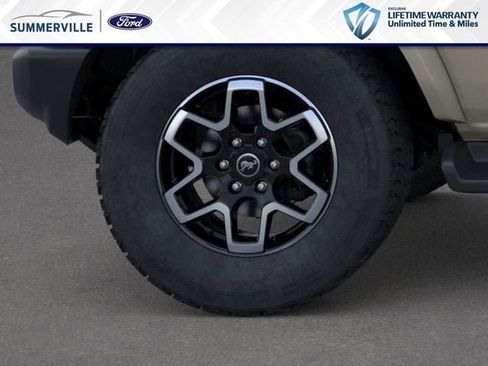 New 2025 Ford Bronco Outer Banks AWD/4WD image 23