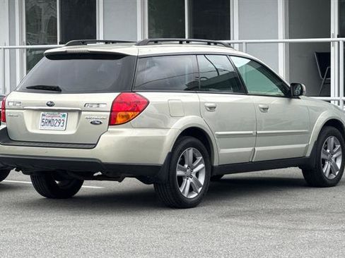 Used 2006 Subaru Outback 3.0R L.L. Bean AWD/4WD image 3