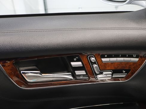 Used 2007 Mercedes-Benz CL 550 image 34