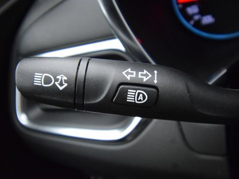 Used 2024 Chevrolet Equinox LT FWD image 34