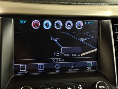 Used 2017 GMC Acadia Denali w/ Technology Package AWD/4WD image 26