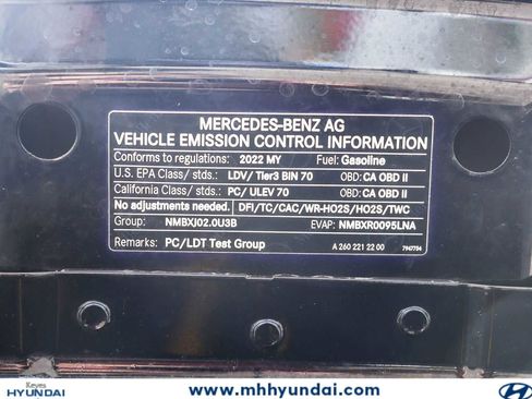 Used 2022 Mercedes-Benz GLB 250 w/ Premium Package Lite image 20