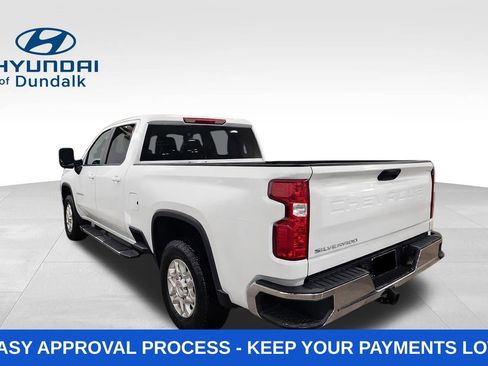 Used 2022 Chevrolet Silverado 2500 LT w/ Convenience Package image 16