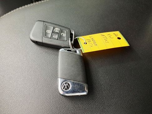 Used 2022 Volkswagen Atlas SE FWD image 24