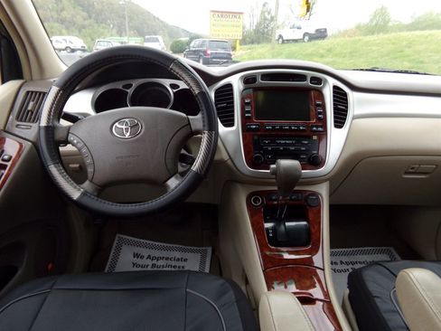 Used 2006 Toyota Highlander Hybrid image 5