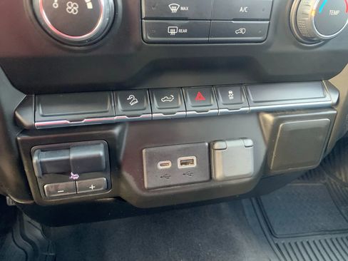 Used 2021 Chevrolet Silverado 1500 Custom Trail Boss image 24