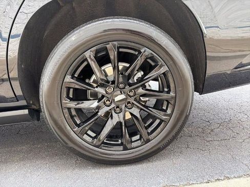 Certified 2024 Cadillac Escalade Sport w/ LPO, ONYX Package AWD/4WD image 20