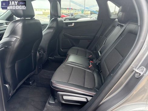 Used 2024 Ford Escape ST-Line w/ Tech Pack #1 image 28