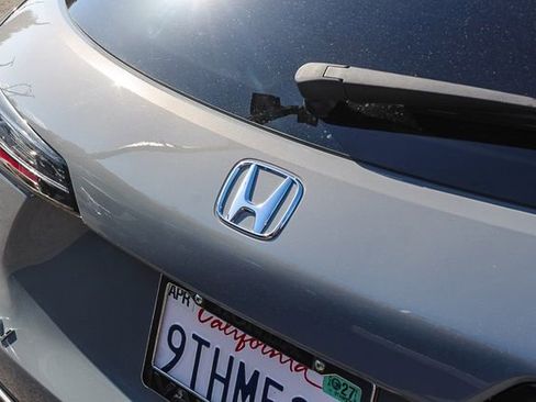 Used 2025 Honda HR-V Sport image 11