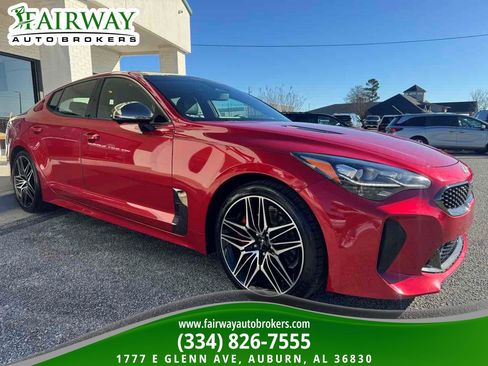 Used 2022 Kia Stinger GT2 image 4
